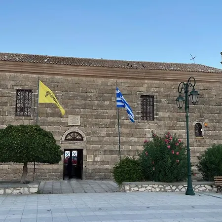 فيلة Luxurious At A Unique Spot *