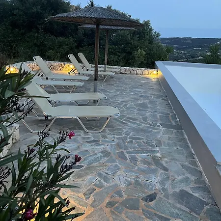 Luxurious At A Unique Spot فيلة