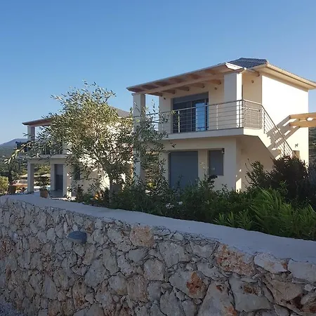 Luxurious At A Unique Spot Villa *
