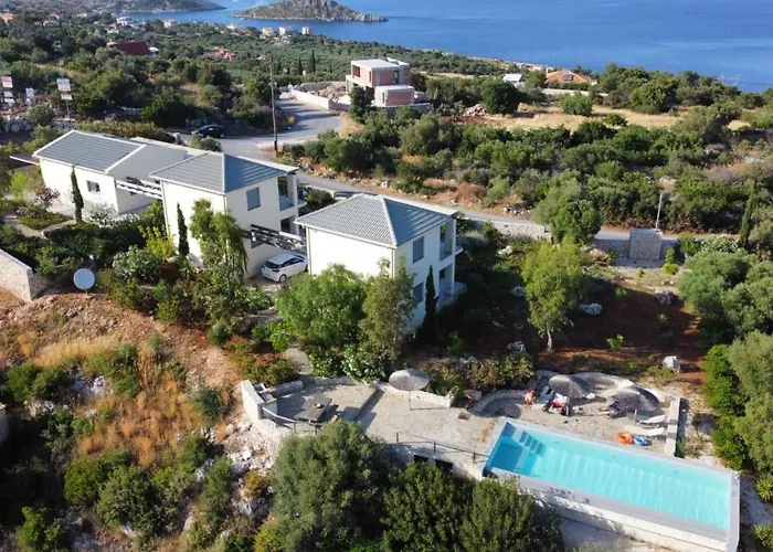 Luxurious At A Unique Spot Villa