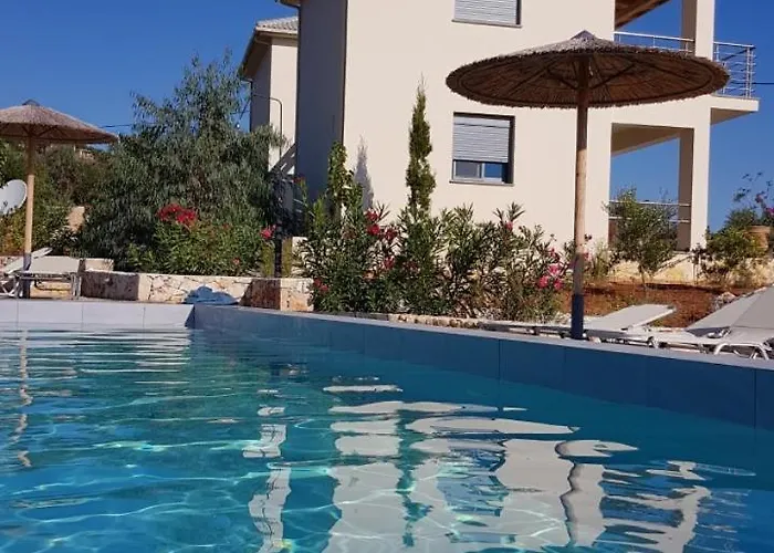 Luxurious At A Unique Spot Villa